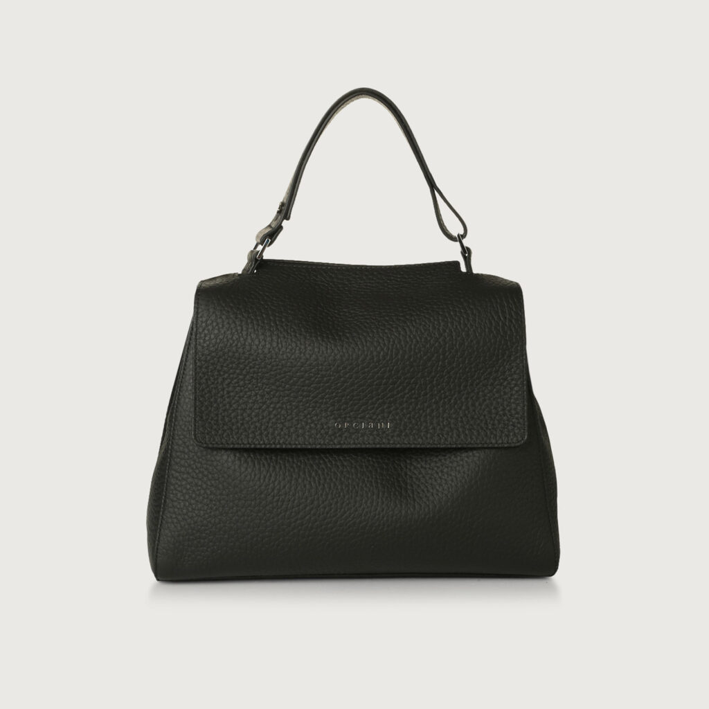 Borsa Sveva soft media in pelle con tracolla nero