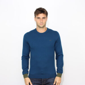 Maglia girocollo con patch petrolio