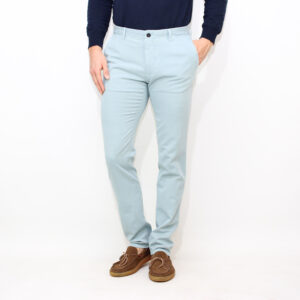 Pantalone slim fit in cotone e lino stretch azzurro polvere