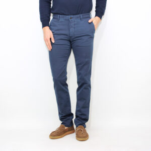 Pantalone slim fit in cotone e lino stretch blu
