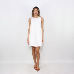 Abito Barca smanicato con ricami in tono bianco