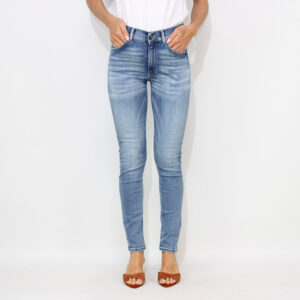 Jeans Kim super skinny in denim stretch lavaggio vintage medio chiaro pulito