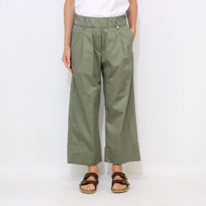 Pantalone con elastico in vita e pinces verde
