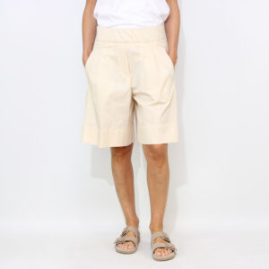 Bermuda con elastico in vita e pinces beige chiaro