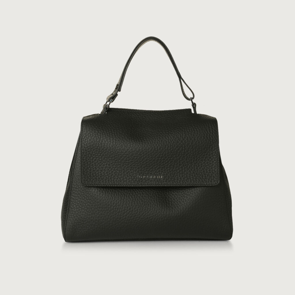Borsa Sveva soft media in pelle con tracolla nero