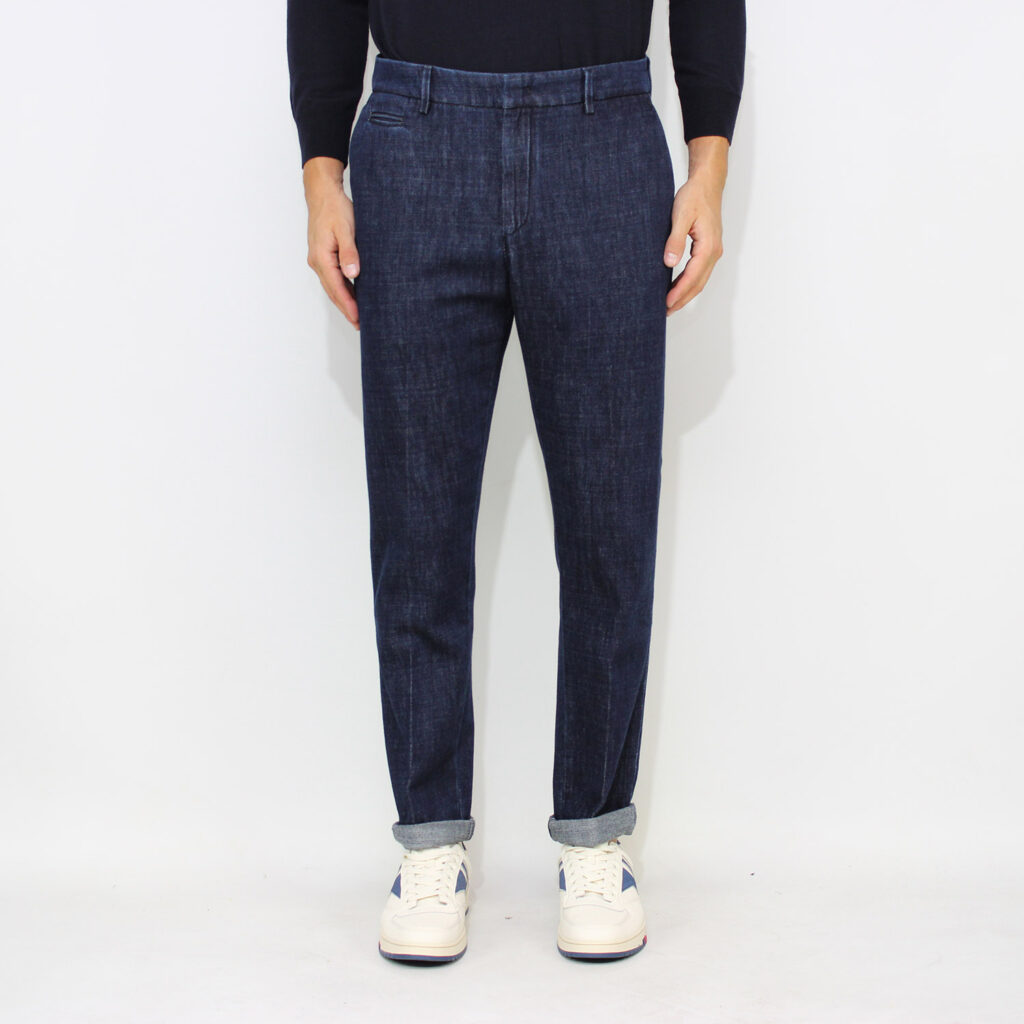 Pantalone Joe carrot in denim fisso responsabile lavaggio scuro pulito
