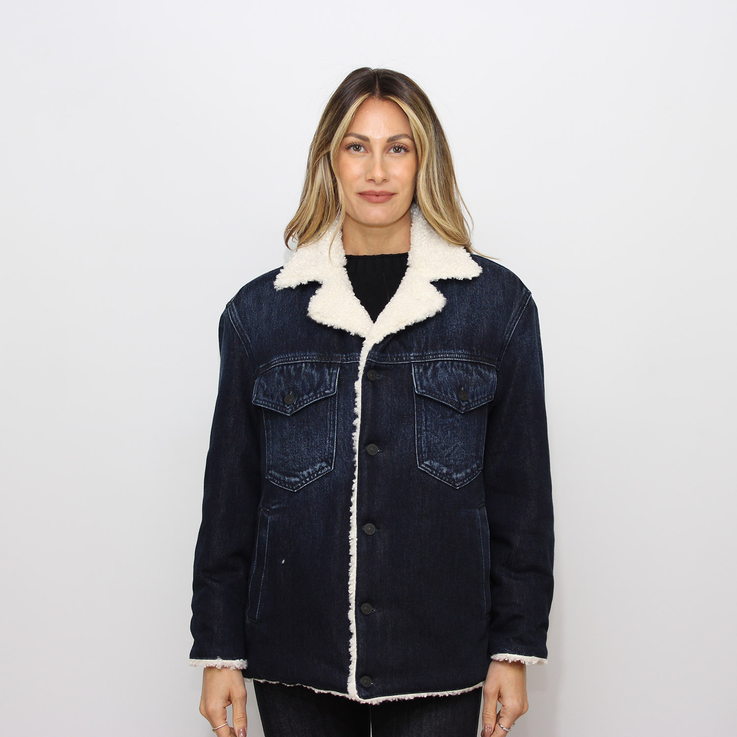 Giubbino over in denim fisso cotone e lyocell lavaggio scuro pulito
