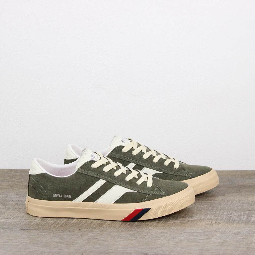 Scarpa Royal Classic in suede verde militare